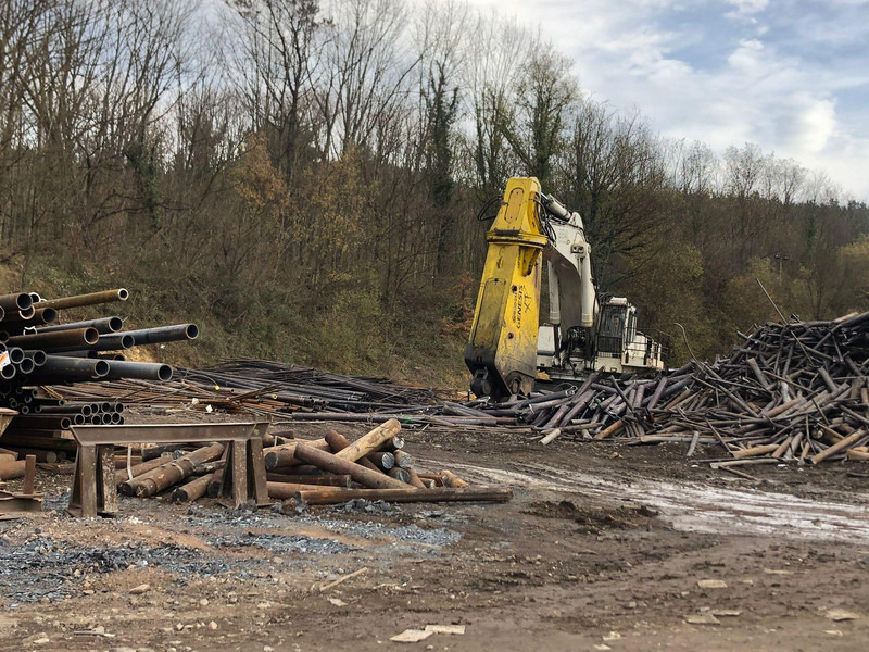 Ekskavator perayap Liebherr R984C: gambar 17