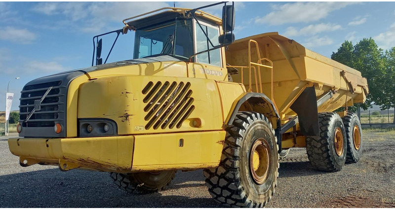 Volvo A35D - Tempat sampah artikulasi: gambar 3 Volvo A35D - Tempat sampah artikulasi: gambar 3