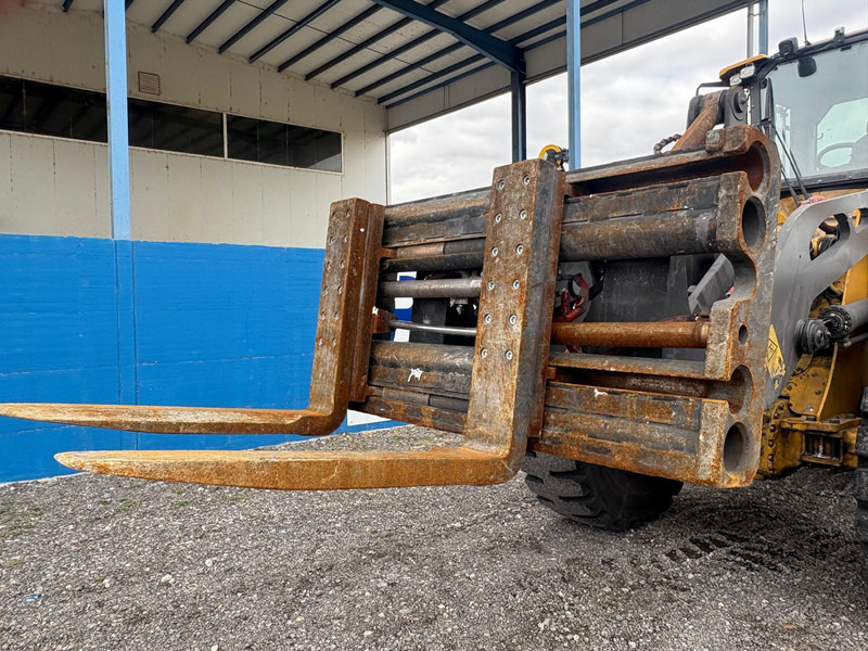 Volvo L70H - Wheel loader: gambar 5 Volvo L70H - Wheel loader: gambar 5