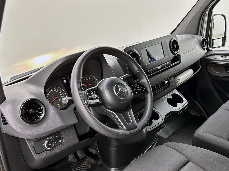Mercedes-Benz Sprinter 314 2.2 CDI L2H2 Automaat Laadlift Omvormer 220v Luchtgeveerde stoel Navigatie MBUX Camera - Van panel: gambar 4 Mercedes-Benz Sprinter 314 2.2 CDI L2H2 Automaat Laadlift Omvormer 220v Luchtgeveerde stoel Navigatie MBUX Camera - Van panel: gambar 4