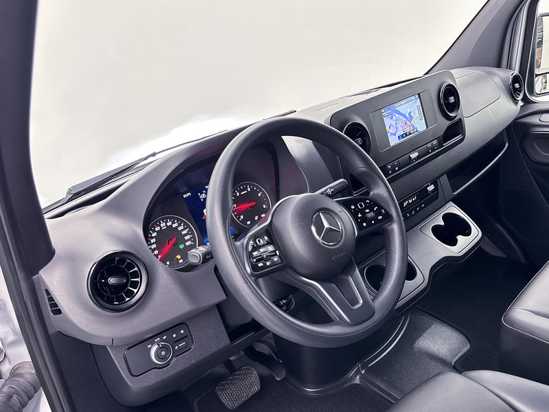 Mercedes-Benz Sprinter 317 1.9 CDI L3H2 RWD Led Automaat 9G 3500KG trekgewicht Navigatie Cruise control Betimmering Camera - Van panel: gambar 4 Mercedes-Benz Sprinter 317 1.9 CDI L3H2 RWD Led Automaat 9G 3500KG trekgewicht Navigatie Cruise control Betimmering Camera - Van panel: gambar 4