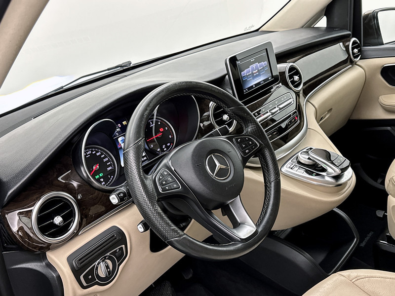 Mercedes-Benz V-Klasse 220d 4-MATIC Lang DC Leder Dubbele cabine Camera Led 4x4 - Van kecil, Van kombi: gambar 5 Mercedes-Benz V-Klasse 220d 4-MATIC Lang DC Leder Dubbele cabine Camera Led 4x4 - Van kecil, Van kombi: gambar 5