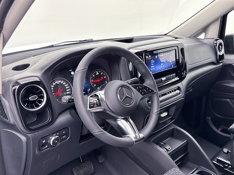 Mercedes-Benz Vito 119 CDI PRO Extra Lang L3 19" Lichtmetaal AMG Dubbele Schuifdeur Multibeam LED Trekhaak Achteruitrijcamera Betimmering - Van kecil: gambar 5 Mercedes-Benz Vito 119 CDI PRO Extra Lang L3 19" Lichtmetaal AMG Dubbele Schuifdeur Multibeam LED Trekhaak Achteruitrijcamera Betimmering - Van kecil: gambar 5