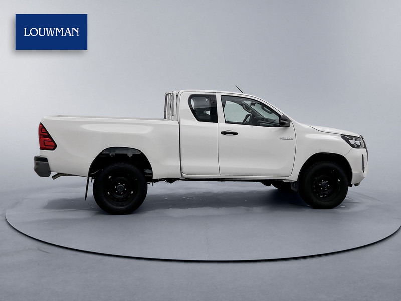 Toyota Hilux 2.4 D-4D Comfort 4x4 Xtra Cab NIEUW 3500KG Trekgewicht Cruise Control Airco - Truk pikap: gambar 3 Toyota Hilux 2.4 D-4D Comfort 4x4 Xtra Cab NIEUW 3500KG Trekgewicht Cruise Control Airco - Truk pikap: gambar 3