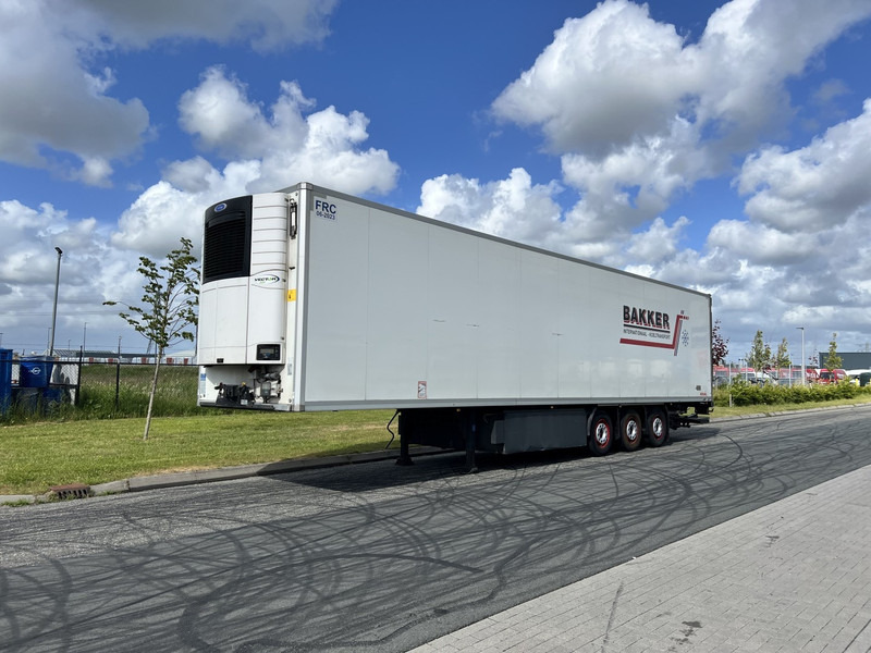 Kögel 3 - assige koeloplegger Carrier vector 1550 - Semi-trailer berpendingin: gambar 1 Kögel 3 - assige koeloplegger Carrier vector 1550 - Semi-trailer berpendingin: gambar 1