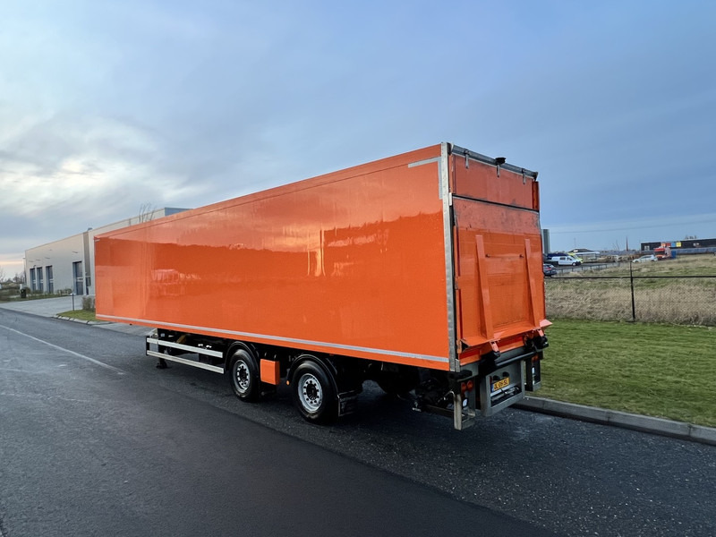 Krone 2- Assige Koeltrailer Carrier / laadklep / stuuras tridec - Semi-trailer berpendingin: gambar 3 Krone 2- Assige Koeltrailer Carrier / laadklep / stuuras tridec - Semi-trailer berpendingin: gambar 3