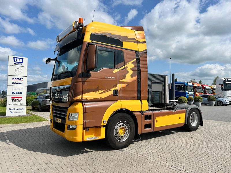 MAN TGX 18.460 4x2 trekker XXL / 2X Tank / ADR - Tractor head: gambar 1 MAN TGX 18.460 4x2 trekker XXL / 2X Tank / ADR - Tractor head: gambar 1