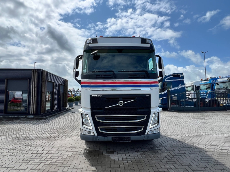 Volvo FH 500 6x2 vla trekker Globetrotter / hydraulic - Tractor head: gambar 2 Volvo FH 500 6x2 vla trekker Globetrotter / hydraulic - Tractor head: gambar 2