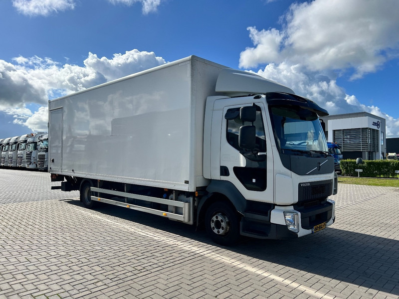 Volvo FL 210 4x2 bakwagen - Truk box: gambar 3 Volvo FL 210 4x2 bakwagen - Truk box: gambar 3