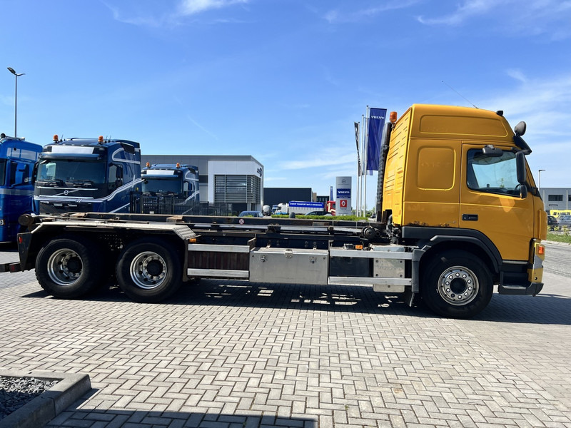 Volvo FM480 6X2 containersysteem Globetrotter / NCH systeem / 10 Tyres - Truk pembawa sistem kabel: gambar 4 Volvo FM480 6X2 containersysteem Globetrotter / NCH systeem / 10 Tyres - Truk pembawa sistem kabel: gambar 4