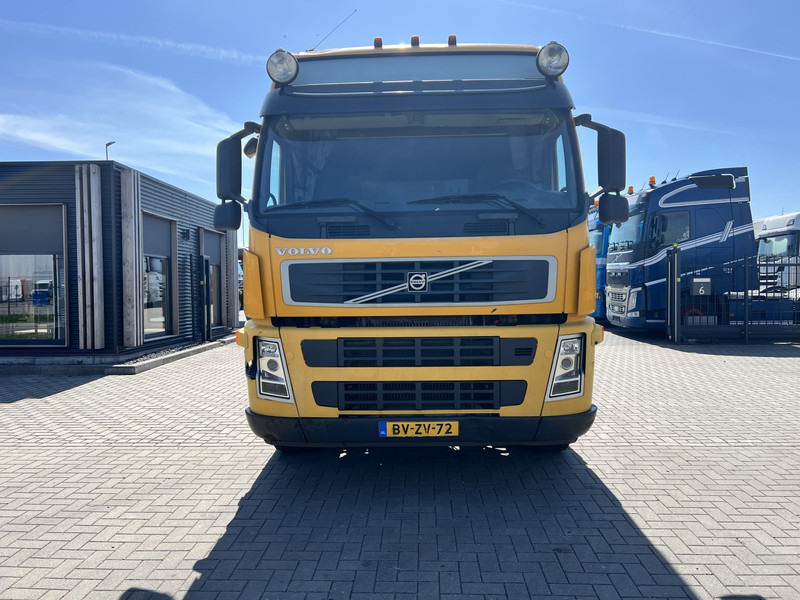 Volvo FM480 6X2 containersysteem Globetrotter / NCH systeem / 10 Tyres - Truk pembawa sistem kabel: gambar 2 Volvo FM480 6X2 containersysteem Globetrotter / NCH systeem / 10 Tyres - Truk pembawa sistem kabel: gambar 2