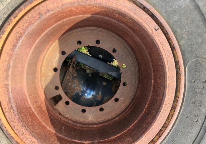 Anvelope Cu 24PR 4 BUC VOLA Incarcator VOLVO KOMATSU JCB - Roda: gambar 2 Anvelope Cu 24PR 4 BUC VOLA Incarcator VOLVO KOMATSU JCB - Roda: gambar 2