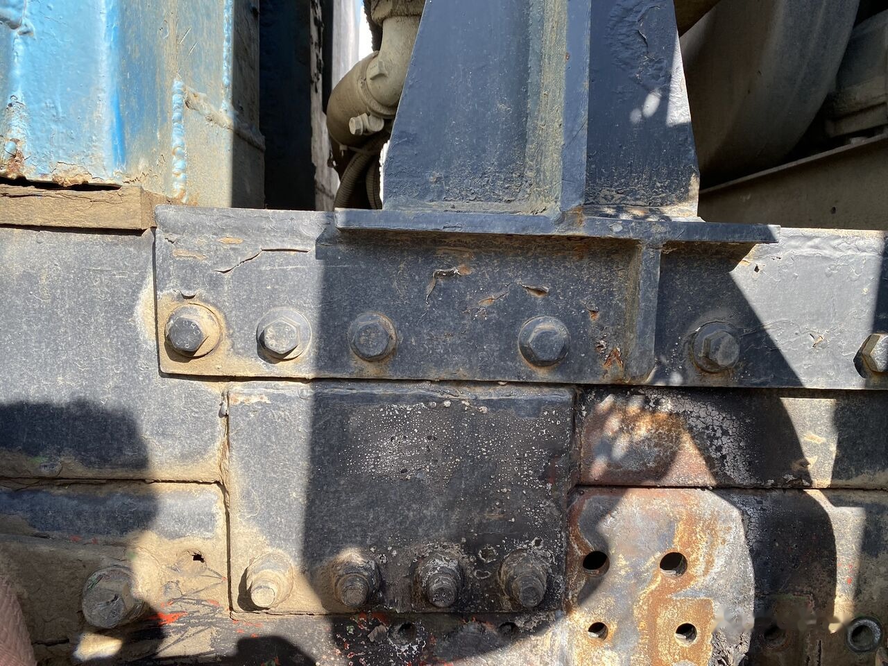 Tukar tubuh jungkit Hardox Bena basculabila cu semisasiu 7m : 8x4: gambar 15