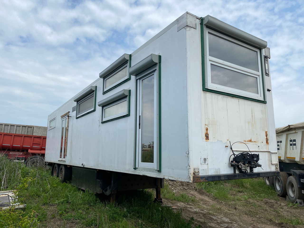 Krone Semiremorca casa mobila Complet Utilata - Kontainer konstruksi: gambar 1 Krone Semiremorca casa mobila Complet Utilata - Kontainer konstruksi: gambar 1