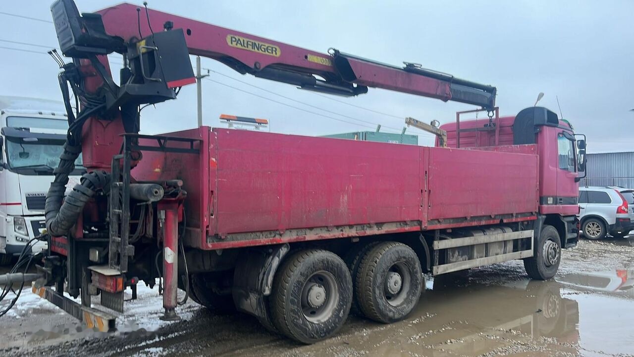 Mercedes-Benz Actros MP1 6x4 + Palfinger Krane - Truk derek, Truk flatbed: gambar 1 Mercedes-Benz Actros MP1 6x4 + Palfinger Krane - Truk derek, Truk flatbed: gambar 1