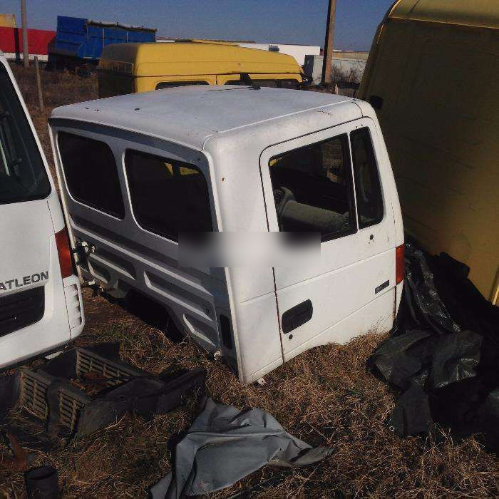 Nissan ATLEON - Kabin untuk Truk: gambar 5 Nissan ATLEON - Kabin untuk Truk: gambar 5