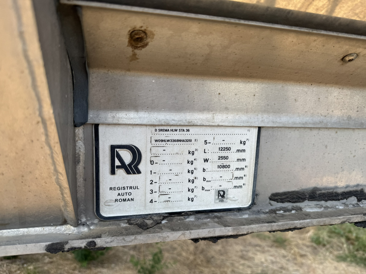 Transport lichide ALIMENTARE HLW STA 36 INOX ALIMENTAR AZOR AGRICULTURA - Semi-trailer tangki: gambar 3 Transport lichide ALIMENTARE HLW STA 36 INOX ALIMENTAR AZOR AGRICULTURA - Semi-trailer tangki: gambar 3
