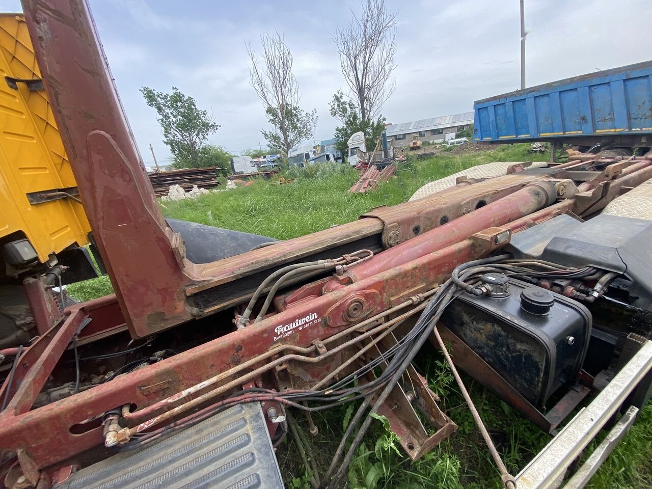 Volvo - Hook lift: gambar 3 Volvo - Hook lift: gambar 3