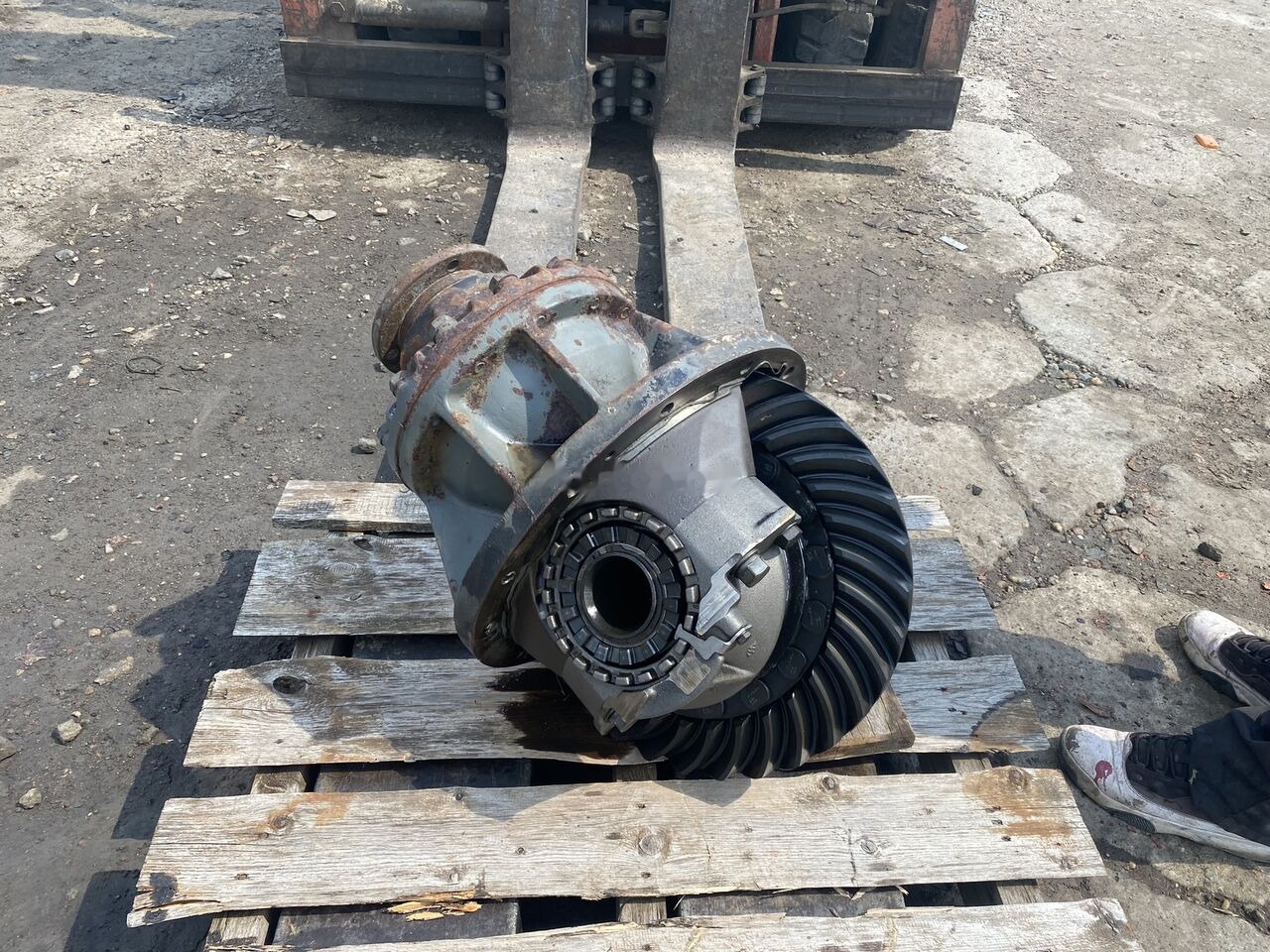 Volvo  lock, rear axle assembly : GRUP FH FM FL ALL RATIO  truck - Gigi diferensial untuk Truk: gambar 1 Volvo  lock, rear axle assembly : GRUP FH FM FL ALL RATIO  truck - Gigi diferensial untuk Truk: gambar 1