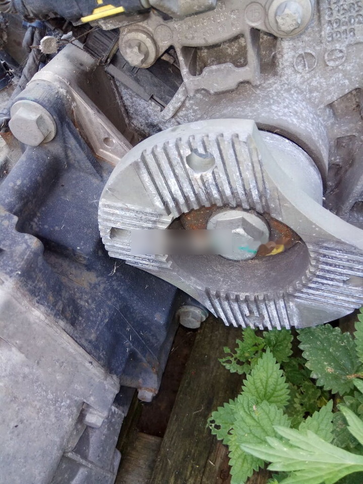 Daimler-Benz G211-12 715.352 Mercedes-Benz truck - Gearbox untuk Truk: gambar 5 Daimler-Benz G211-12 715.352 Mercedes-Benz truck - Gearbox untuk Truk: gambar 5