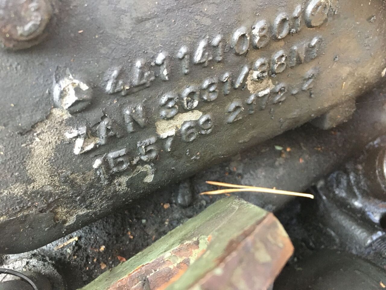 Mercedes-Benz OM441 4411410801 - Mesin untuk Bus: gambar 1 Mercedes-Benz OM441 4411410801 - Mesin untuk Bus: gambar 1