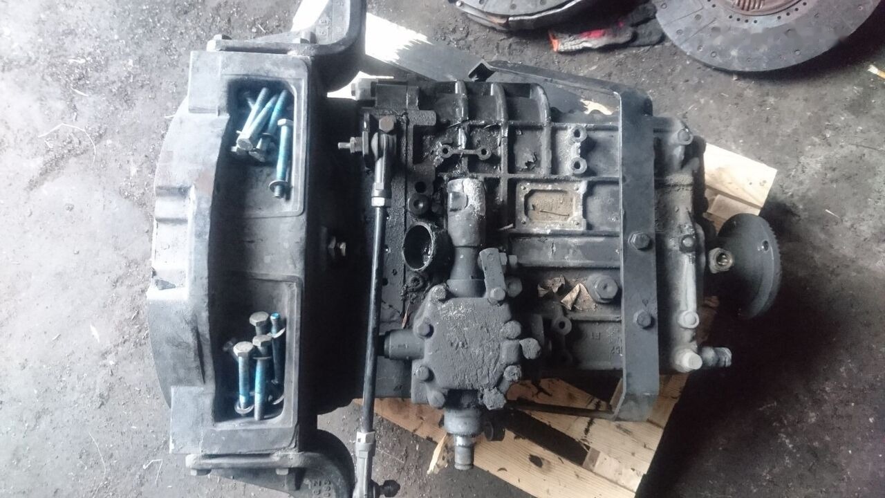 ZF 6S-36 MAN 8.63 8.153 12.163 L2000 - Gearbox untuk Truk: gambar 1 ZF 6S-36 MAN 8.63 8.153 12.163 L2000 - Gearbox untuk Truk: gambar 1