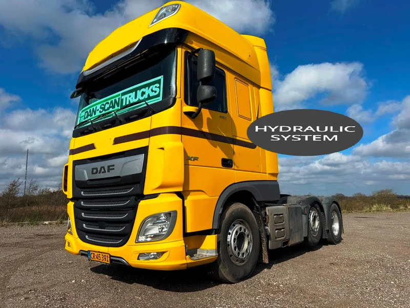 DAF XF 530 Twensteer 6x2/4. Hydr. system. - Tractor head: gambar 2 DAF XF 530 Twensteer 6x2/4. Hydr. system. - Tractor head: gambar 2