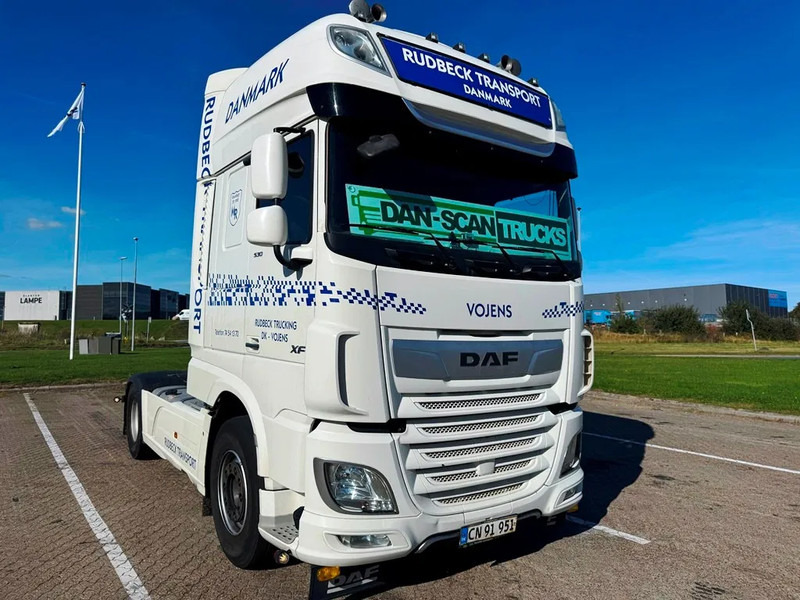 DAF XF 530 god tractor unit - Tractor head: gambar 3 DAF XF 530 god tractor unit - Tractor head: gambar 3