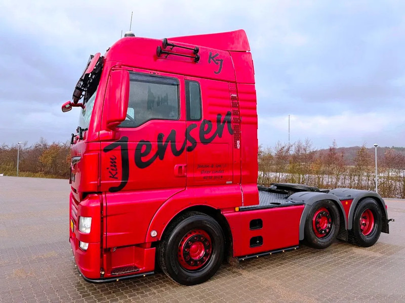 MAN TGX 26.510 Special interior. pusher 6x2/2. - Tractor head: gambar 4 MAN TGX 26.510 Special interior. pusher 6x2/2. - Tractor head: gambar 4