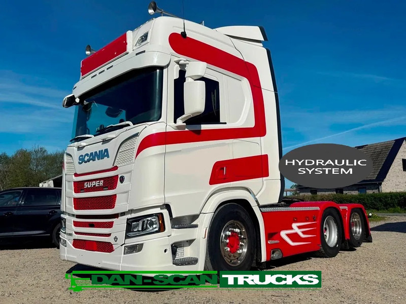 Scania R650 V8 NGS Special interior. Air / Air suspension. hydr. system. Opticruise / Retarder. - Tractor head: gambar 1 Scania R650 V8 NGS Special interior. Air / Air suspension. hydr. system. Opticruise / Retarder. - Tractor head: gambar 1
