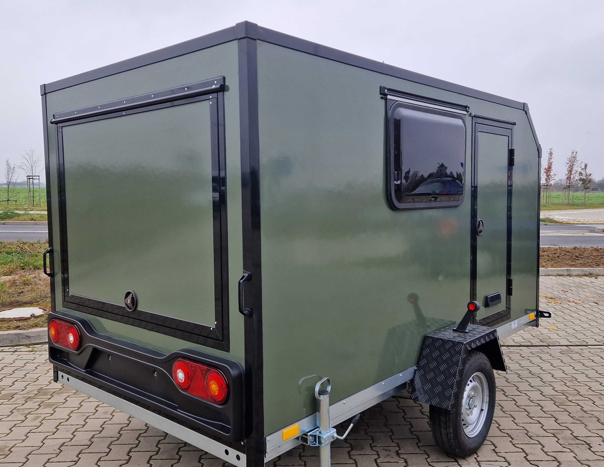 MiniCAMP do lasu na ryby minikempingowa przyczepa wyprawowa - Karavan: gambar 3 MiniCAMP do lasu na ryby minikempingowa przyczepa wyprawowa - Karavan: gambar 3