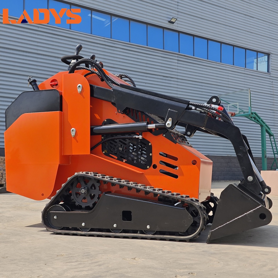 LADYS Free Shipping Mini Skid Steer Loader Compact Track Electric/Diesel Chinese Mini Skid Steer Loader For Sale With Mini Skid Steer Attachments 4 In 1 Bucket - Skid steer: gambar 2 LADYS Free Shipping Mini Skid Steer Loader Compact Track Electric/Diesel Chinese Mini Skid Steer Loader For Sale With Mini Skid Steer Attachments 4 In 1 Bucket - Skid steer: gambar 2
