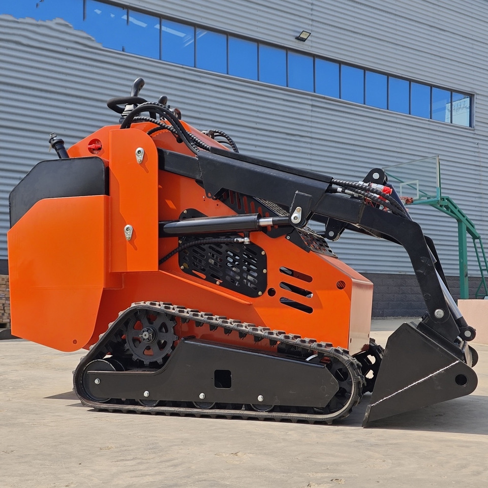 LEZUM Free Shipping Mini Skid Steer Loader Compact Track Electric/Diesel Chinese Mini Skid Steer Loader For Sale With Mini Skid Steer Attachments 4 In 1 Bucket - Skid steer: gambar 4 LEZUM Free Shipping Mini Skid Steer Loader Compact Track Electric/Diesel Chinese Mini Skid Steer Loader For Sale With Mini Skid Steer Attachments 4 In 1 Bucket - Skid steer: gambar 4