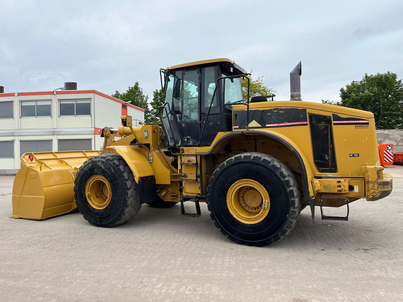 Caterpillar 966H - Wheel loader: gambar 1 Caterpillar 966H - Wheel loader: gambar 1