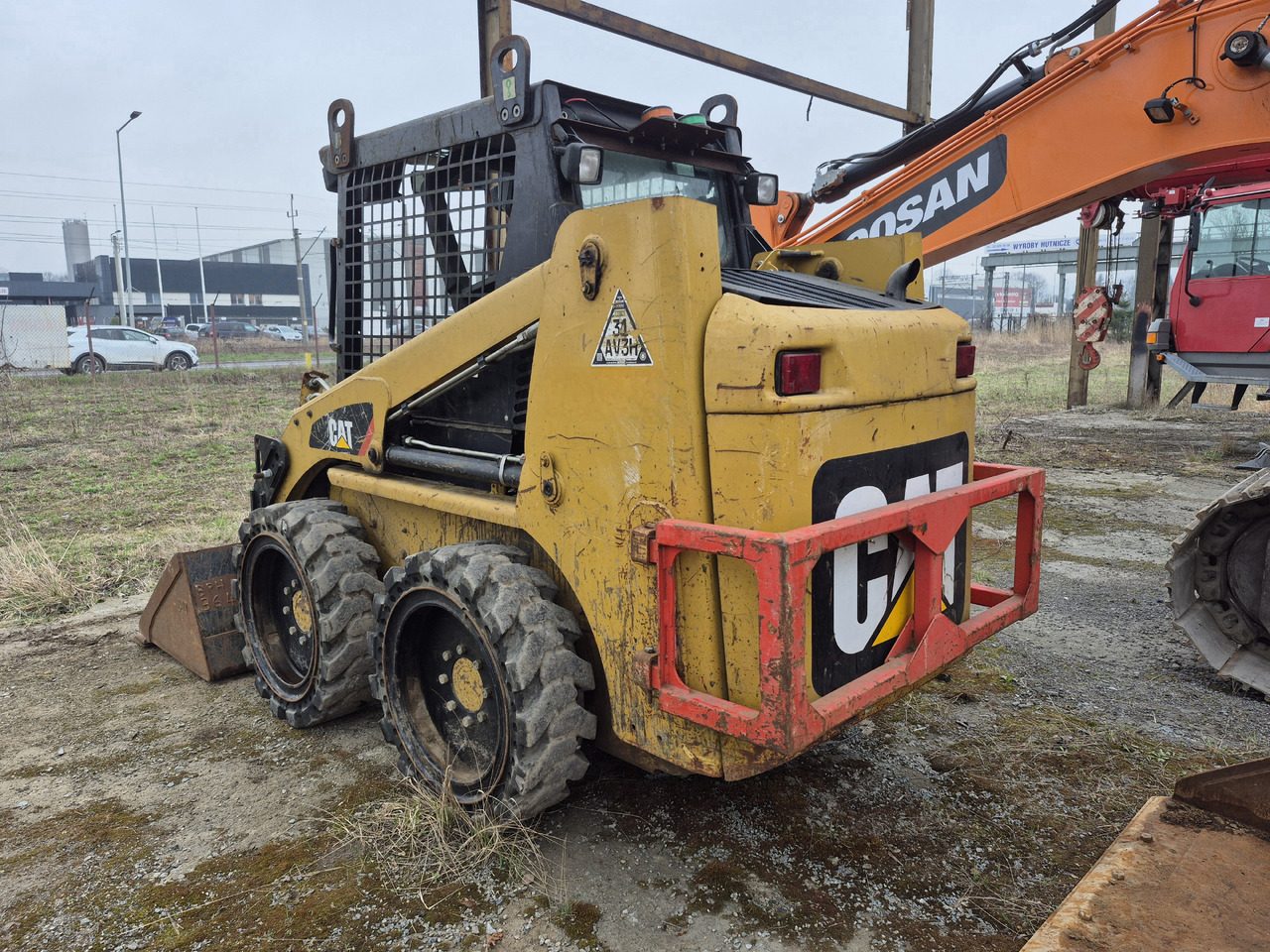 CATERPILLAR 216B3 - Skid steer: gambar 3 CATERPILLAR 216B3 - Skid steer: gambar 3