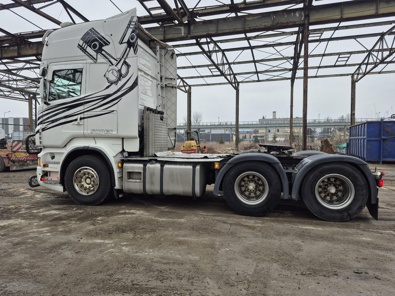 SCANIA R560 - Tractor head: gambar 3 SCANIA R560 - Tractor head: gambar 3