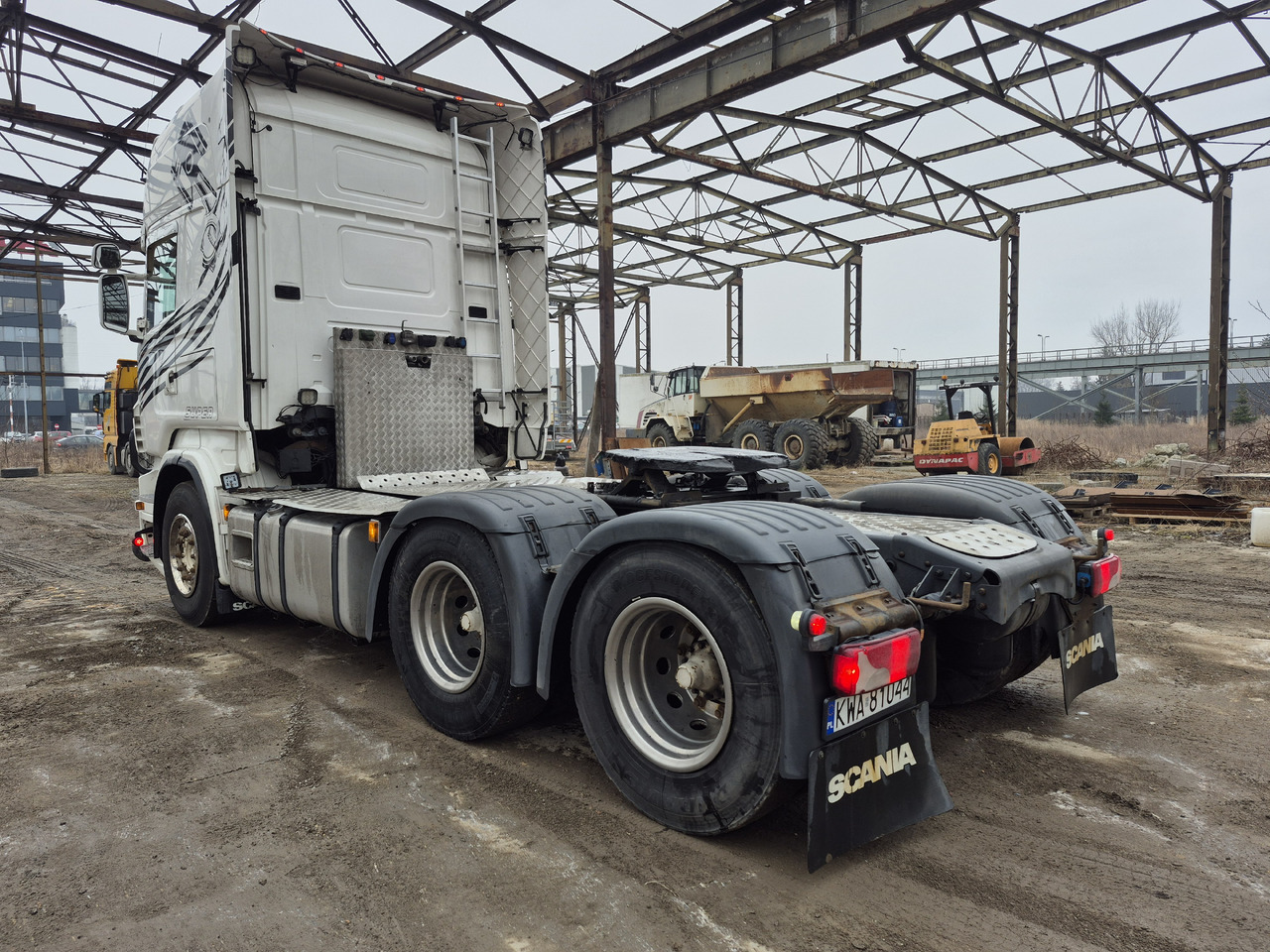 SCANIA R560 - Tractor head: gambar 4 SCANIA R560 - Tractor head: gambar 4