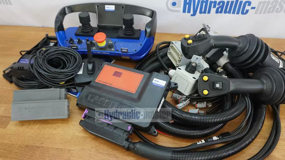 CanBus 2 joysticks with radio control Scanreco G3 12 V Forest crane for Palms Farma BMF KTS - Mesin kehutanan: gambar 1 CanBus 2 joysticks with radio control Scanreco G3 12 V Forest crane for Palms Farma BMF KTS - Mesin kehutanan: gambar 1
