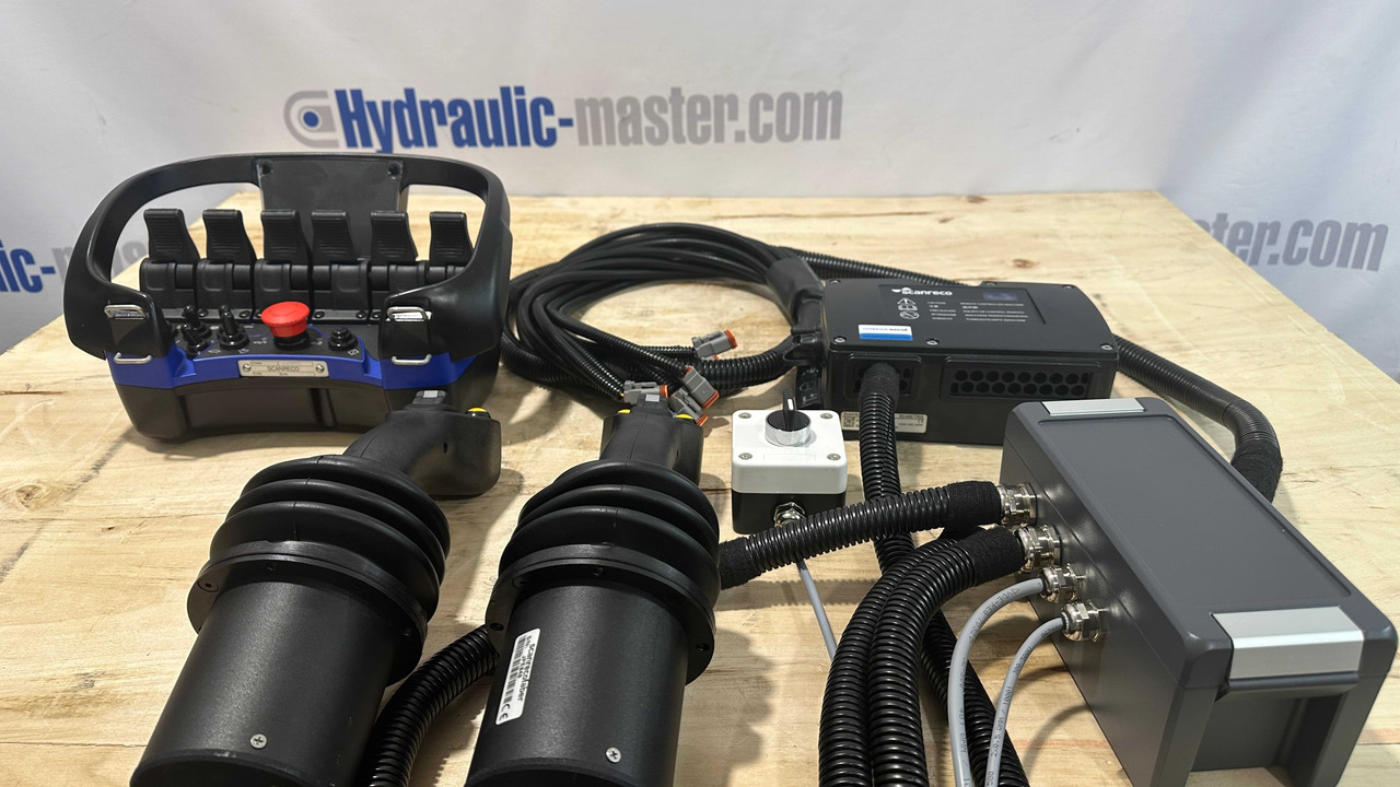 Proportional Valve Walvoil DPX100 with Control Scanreco RC400 and JP Joysticks PWM for Palfinger, Kubota, Kesla - Mesin kehutanan: gambar 2 Proportional Valve Walvoil DPX100 with Control Scanreco RC400 and JP Joysticks PWM for Palfinger, Kubota, Kesla - Mesin kehutanan: gambar 2