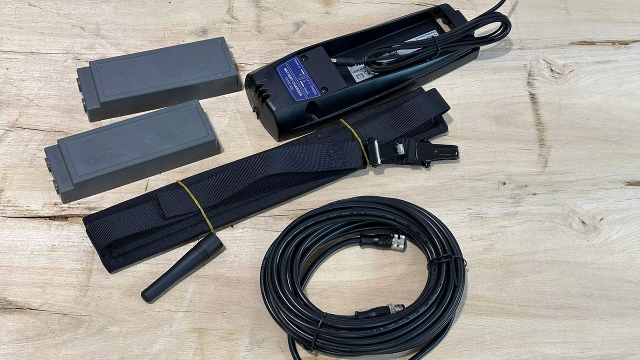 Set Radio Remote Scanreco RC 400 with Valve Palfinger Hiab Cranab Loglift - Trailer kehutanan: gambar 3 Set Radio Remote Scanreco RC 400 with Valve Palfinger Hiab Cranab Loglift - Trailer kehutanan: gambar 3