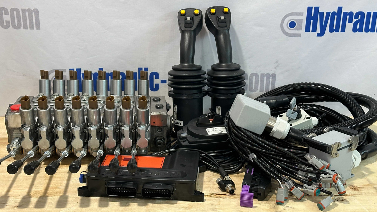 Set Scanreco RC400 with Walvoil DPX100 Liebherr, Demag, Grove, Tadano - Trailer kehutanan: gambar 3 Set Scanreco RC400 with Walvoil DPX100 Liebherr, Demag, Grove, Tadano - Trailer kehutanan: gambar 3