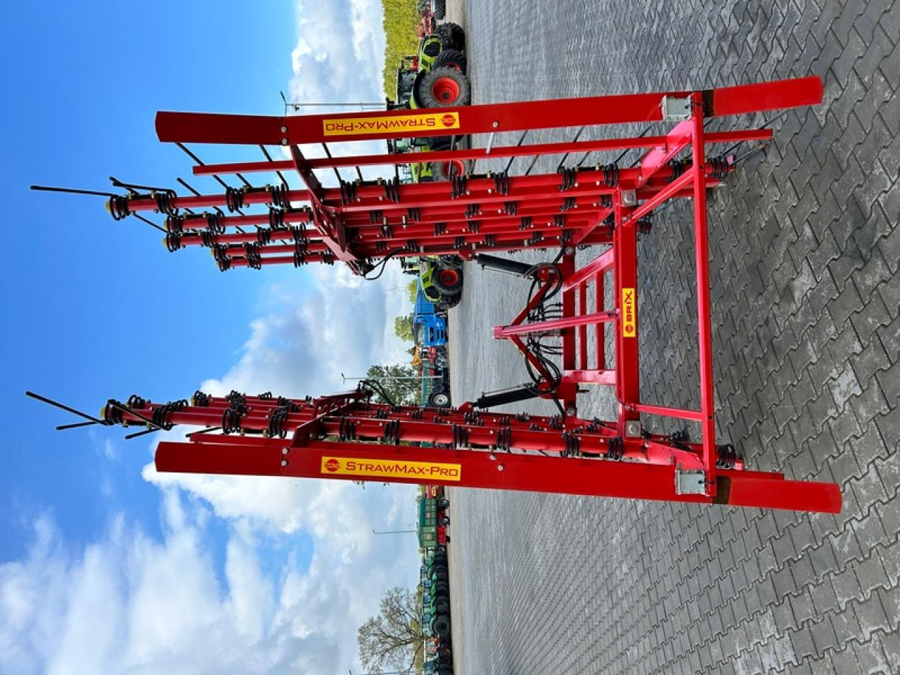 BRIX STROHSTRIEGEL STR720H - Mesin pengolahan tanah: gambar 2 BRIX STROHSTRIEGEL STR720H - Mesin pengolahan tanah: gambar 2