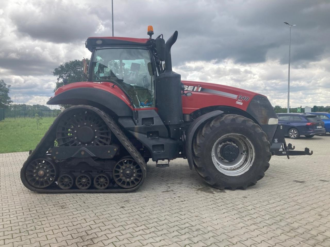 Case-IH MAGNUM 340 CVX ROWTRAC - Traktor: gambar 4 Case-IH MAGNUM 340 CVX ROWTRAC - Traktor: gambar 4