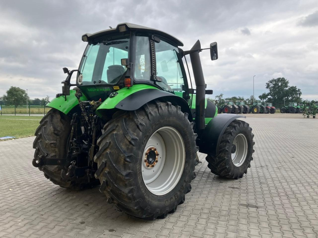 Deutz-Fahr 610 TTV - Traktor: gambar 5 Deutz-Fahr 610 TTV - Traktor: gambar 5