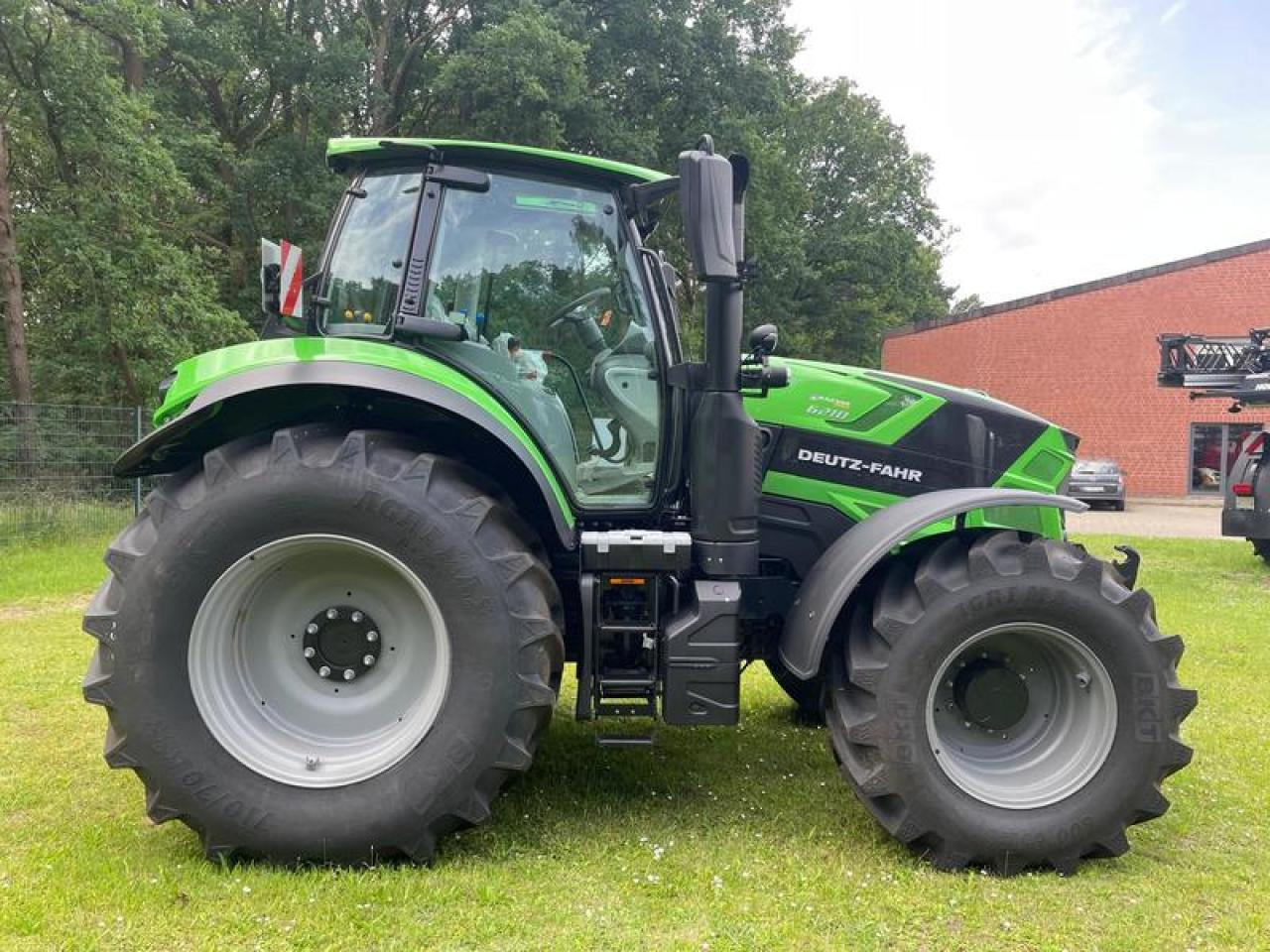 Deutz-Fahr 6210 PSHIFT AKTIONSPREIS!! - Traktor: gambar 4 Deutz-Fahr 6210 PSHIFT AKTIONSPREIS!! - Traktor: gambar 4