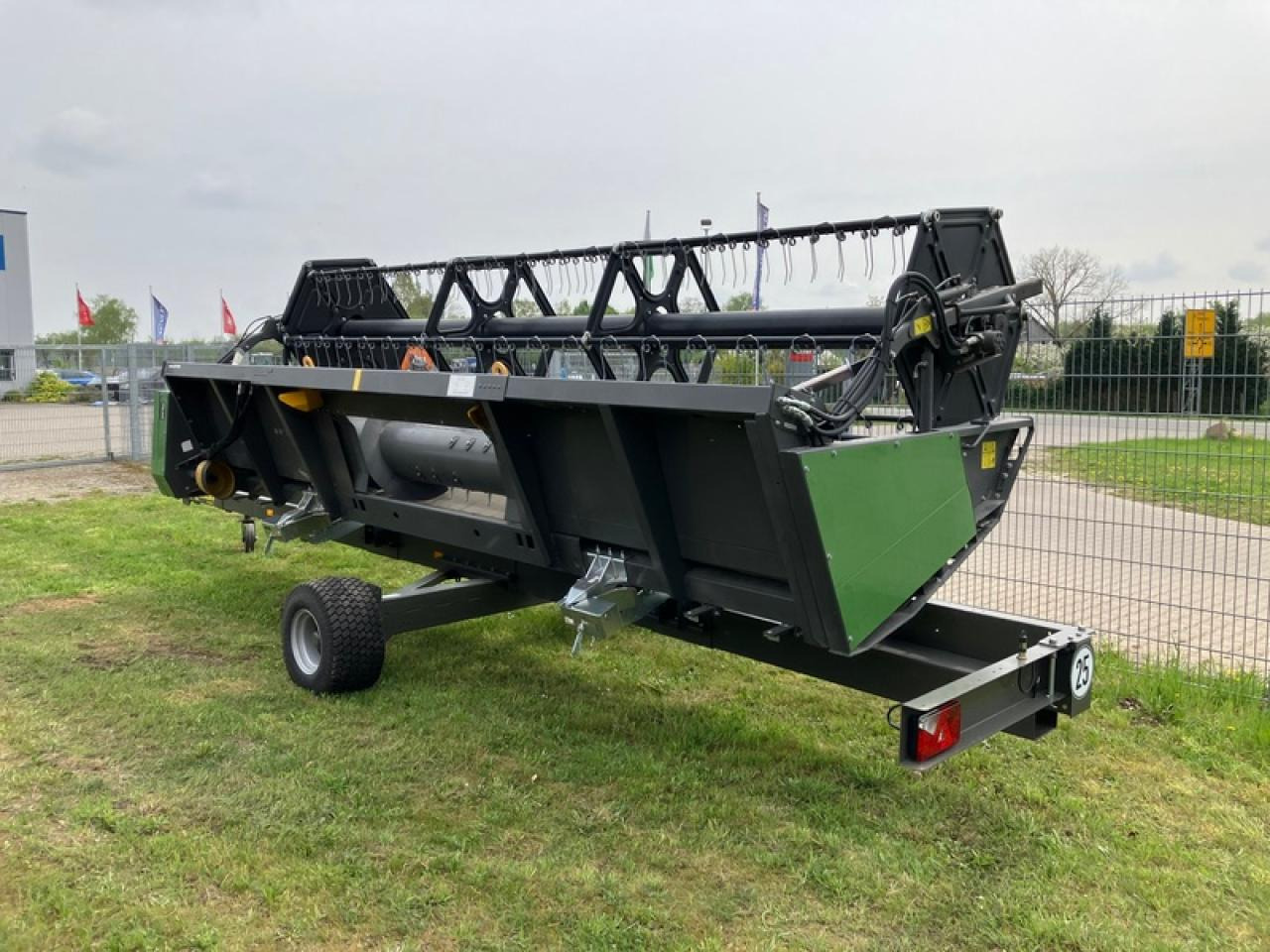 Fendt FREEFLOW 540 - Header biji-bijian: gambar 2 Fendt FREEFLOW 540 - Header biji-bijian: gambar 2