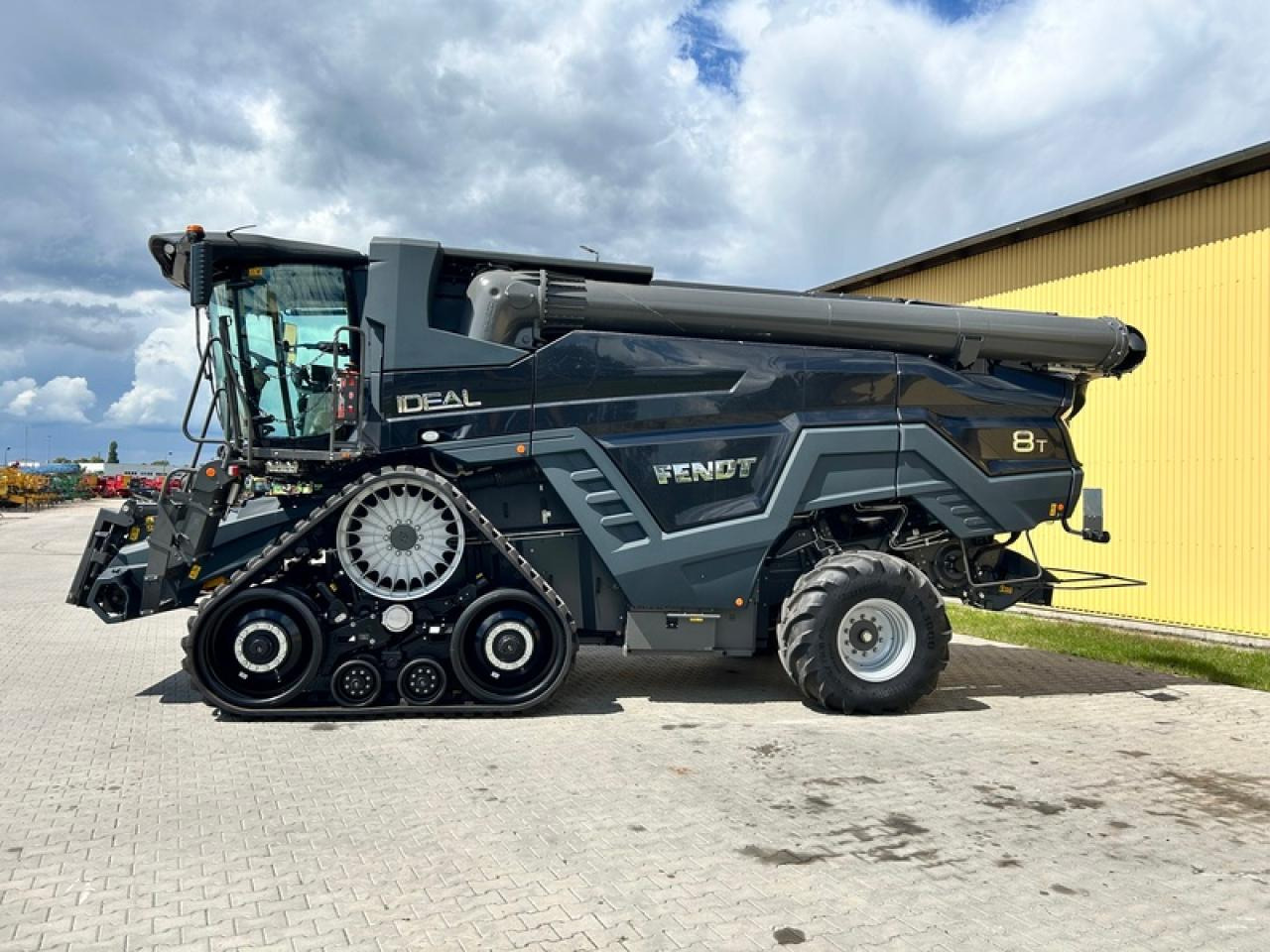 Fendt IDEAL 8 - Pemanen gabungan: gambar 1 Fendt IDEAL 8 - Pemanen gabungan: gambar 1