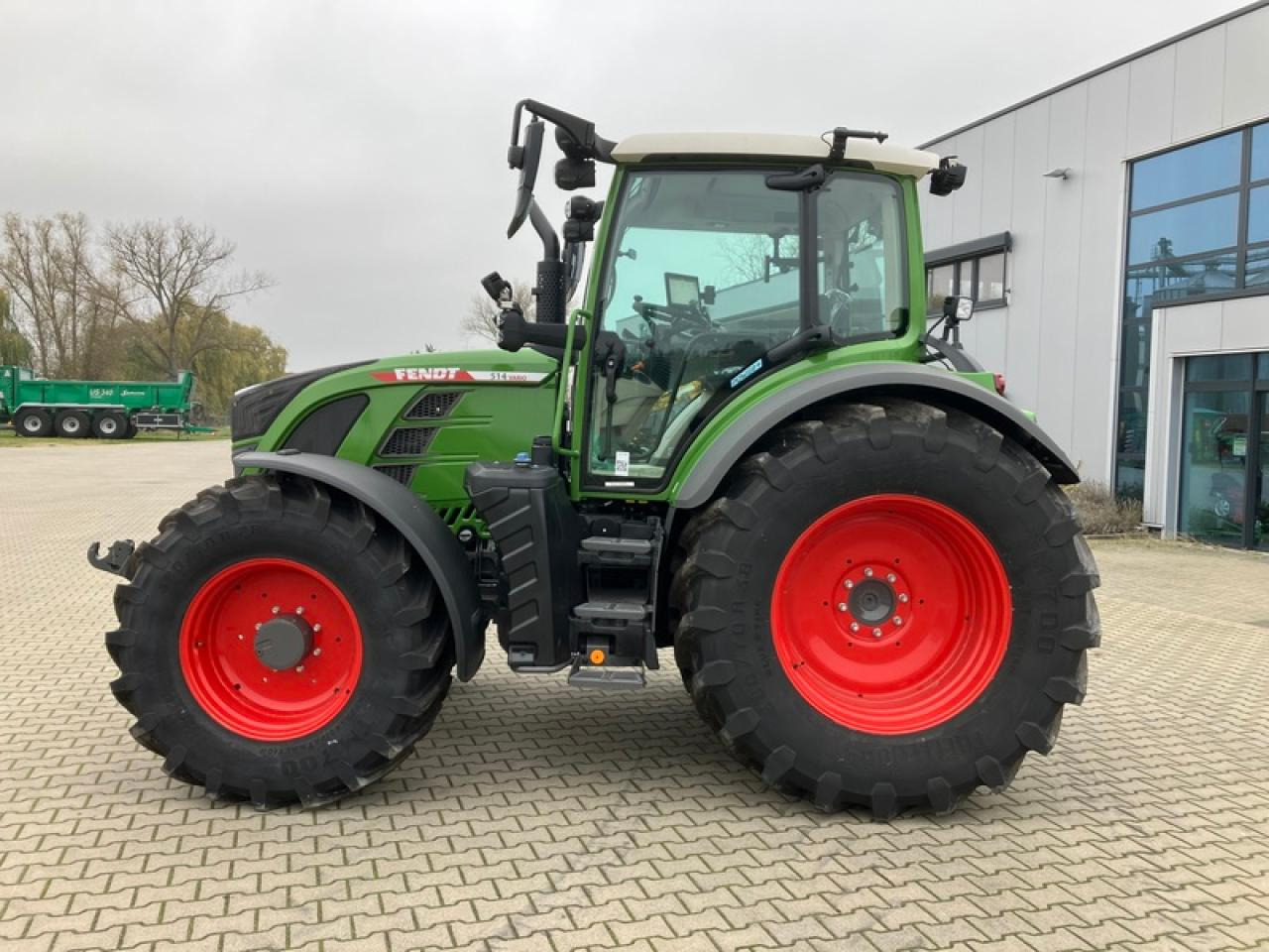 Fendt VARIO 514 // RTK - Traktor: gambar 2 Fendt VARIO 514 // RTK - Traktor: gambar 2