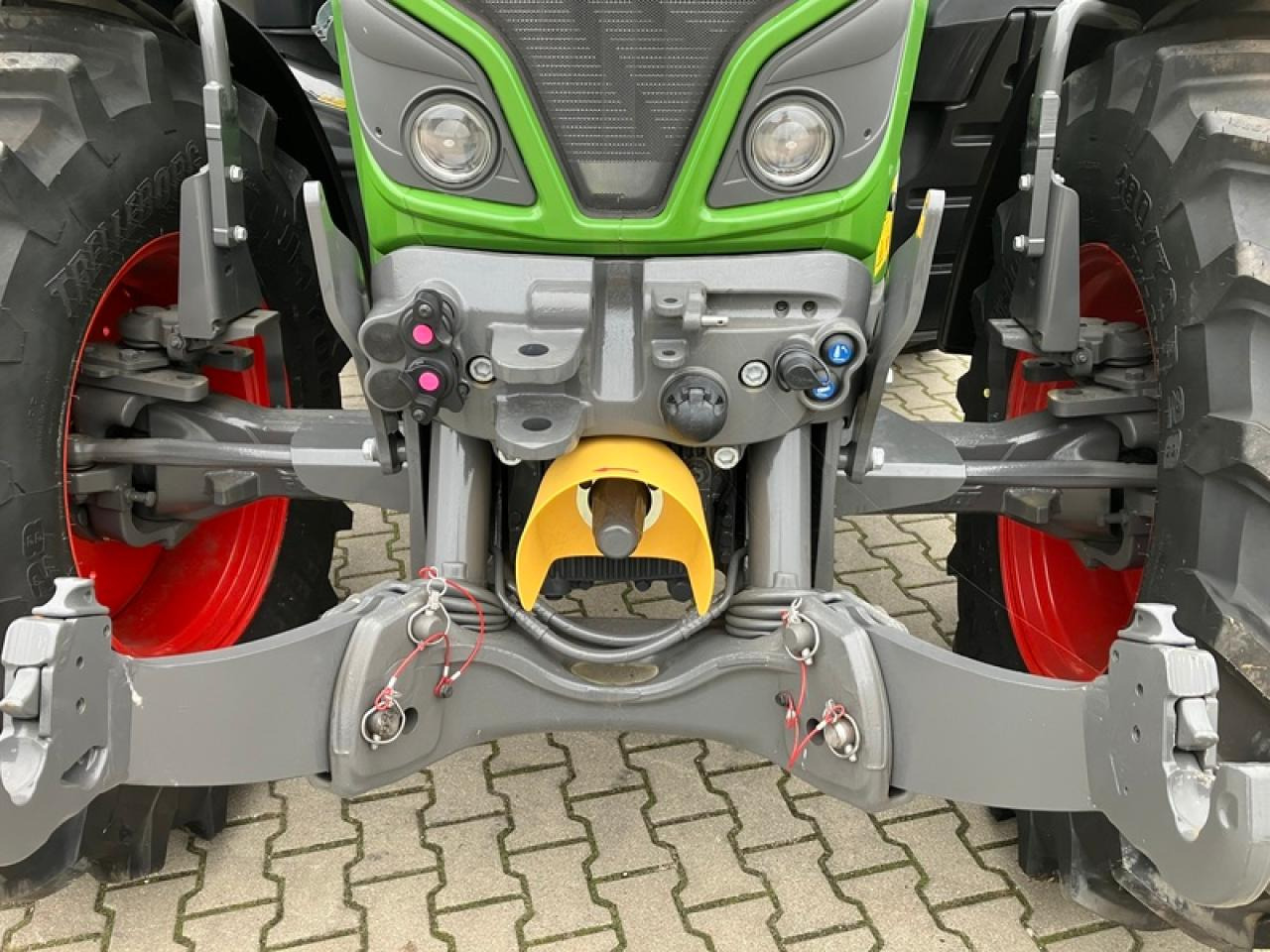 Fendt VARIO 514 // RTK - Traktor: gambar 5 Fendt VARIO 514 // RTK - Traktor: gambar 5