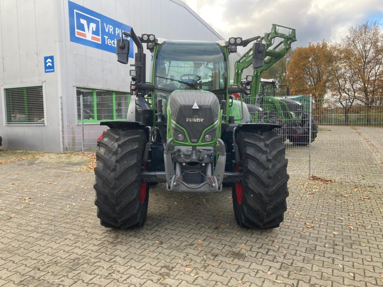 Fendt VARIO 514 // RTK - Traktor: gambar 2 Fendt VARIO 514 // RTK - Traktor: gambar 2